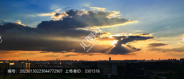城市夕陽