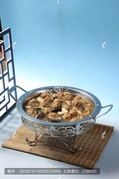 肉丸蘑菇