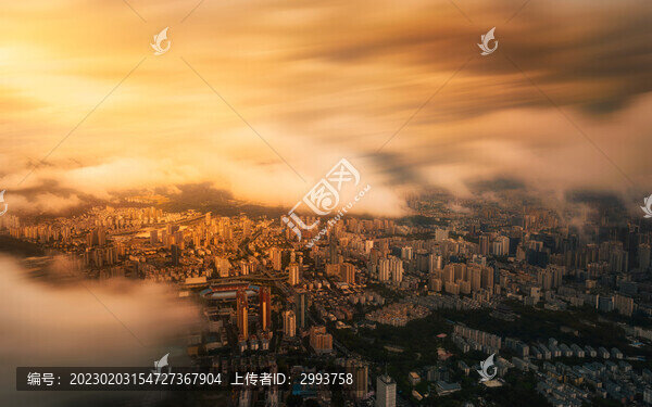 日出云景