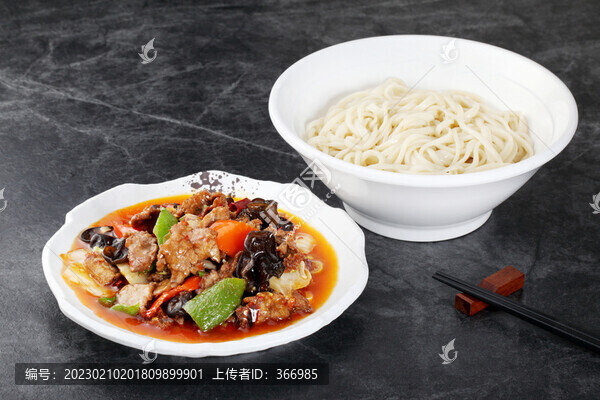 過油肉拌面