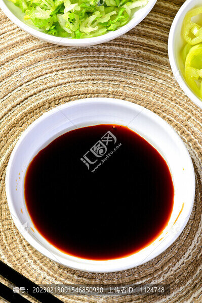一碟醬油
