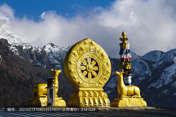 西藏洛扎卡久寺