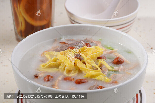 馳名艇仔粥