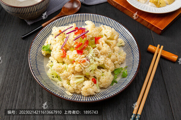 清炒花菜