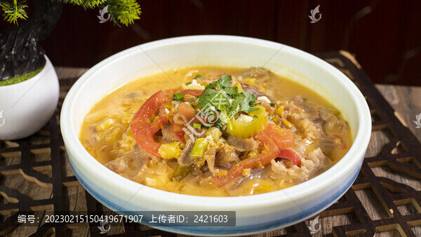 酸湯肥牛