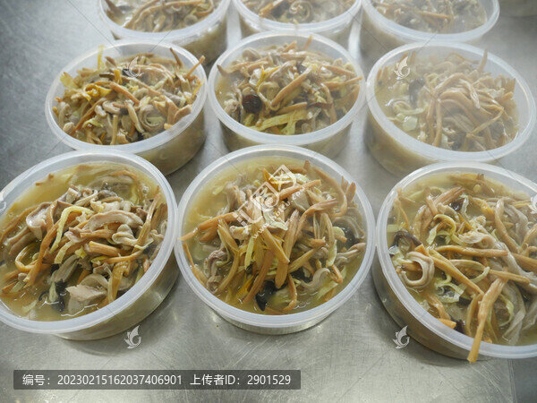 黃花菜豬肚