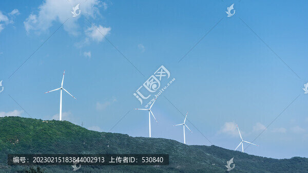 航拍戶外渦輪風力發(fā)電機