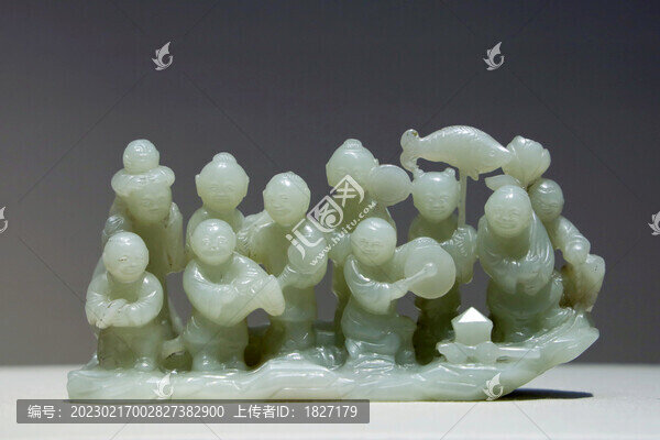 青玉嬰戲圖筆架