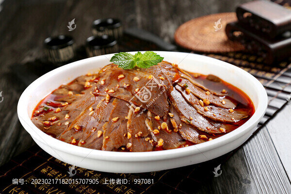 饞嘴牛肉