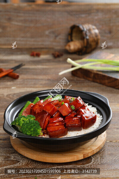 東坡肉飯