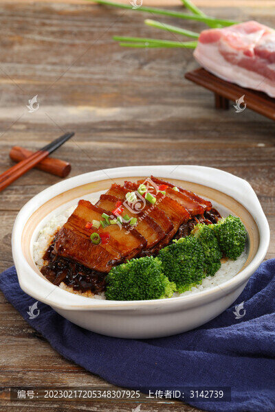 梅菜扣肉飯
