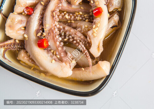 麻辣魷魚須