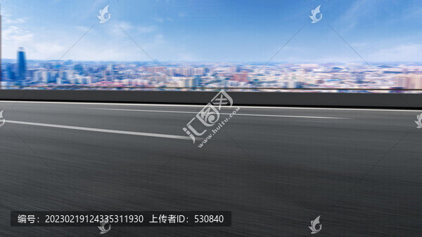 高速公路和模糊的建筑