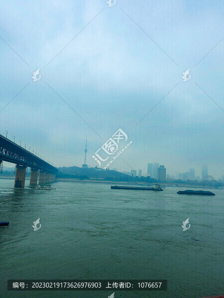 武漢長(zhǎng)江大橋