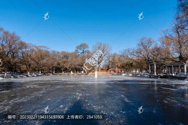 冬天雪后中國沈陽北陵公園