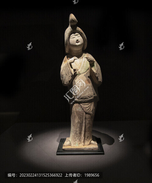 唐代彩繪陶仕女俑