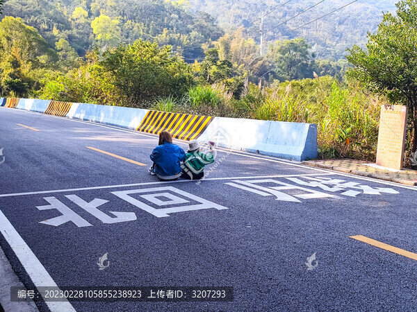 北回歸線標(biāo)志線