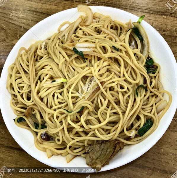 牛肉炒面