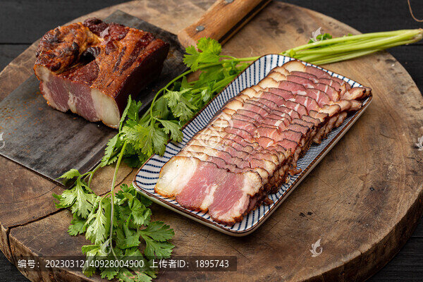 熏肉切片