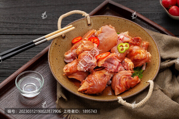 鹵豬蹄