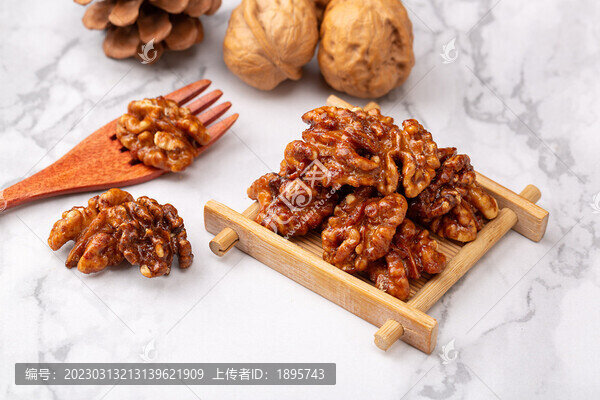 蜂蜜琥珀核桃仁