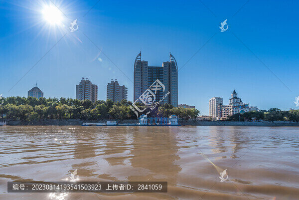 中國(guó)哈爾濱松花江城市風(fēng)光