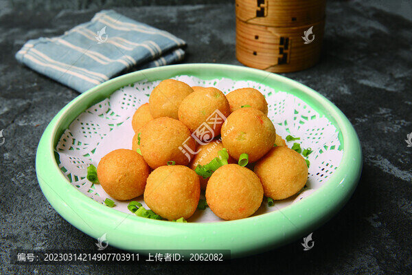 素炸丸子