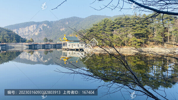 廬山如琴湖風(fēng)景