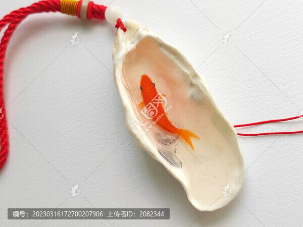 生蠔殼紅錦鯉魚工藝品把玩件