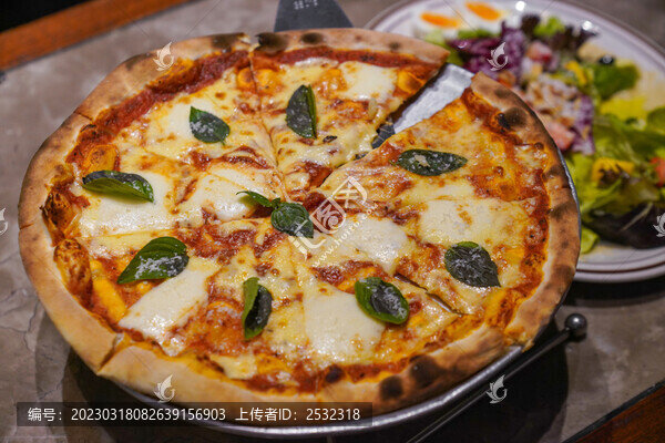 意式比薩芝士披薩餅美食