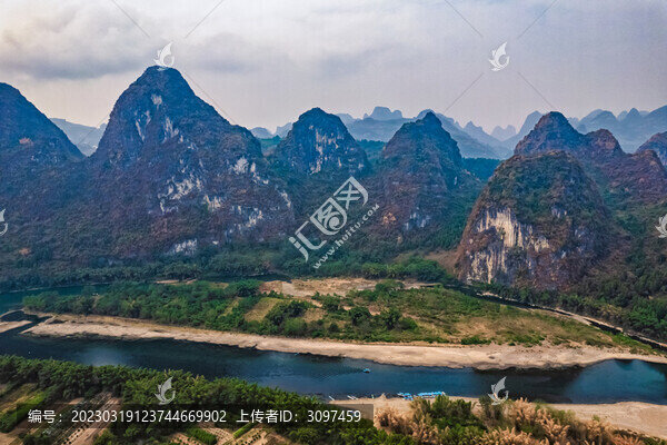 桂林山水漓江風(fēng)光喀斯特日出