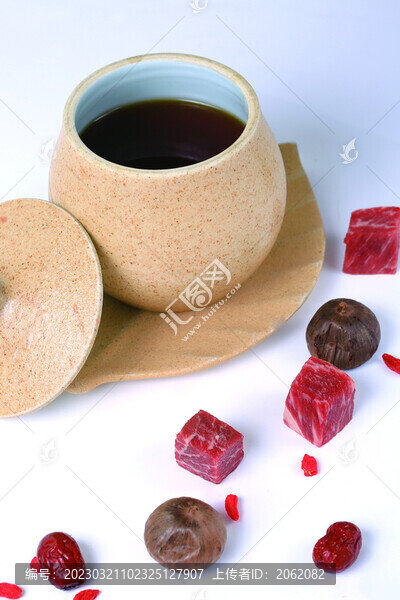 黑蒜燉雪花牛肉