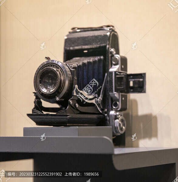老相機(jī)
