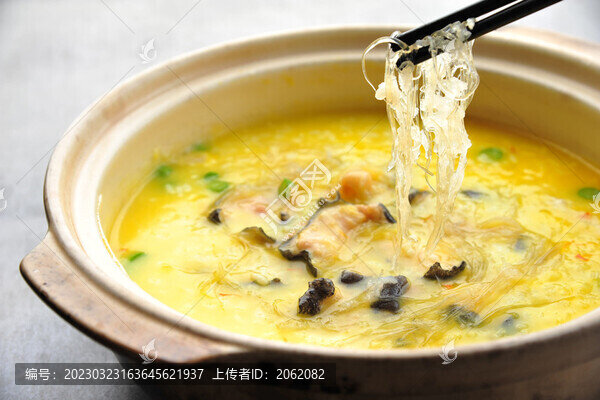 紅花鯢魚粥皇翅