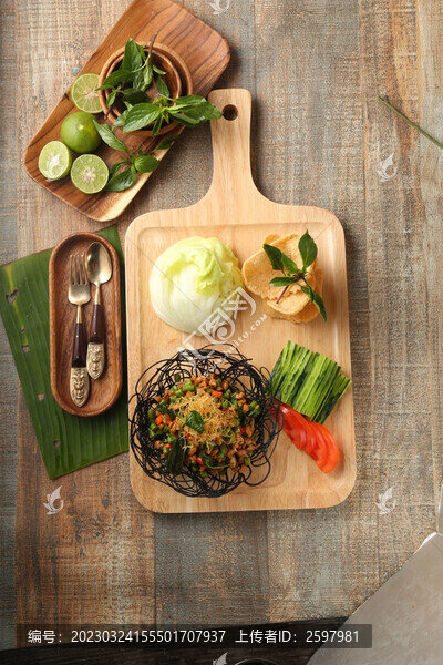 香葉肉碎生菜包