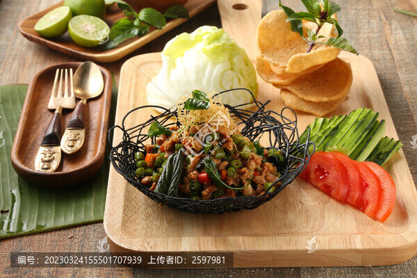 香葉肉碎生菜包