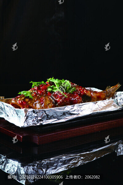 鐵板煎汁鱸魚(yú)