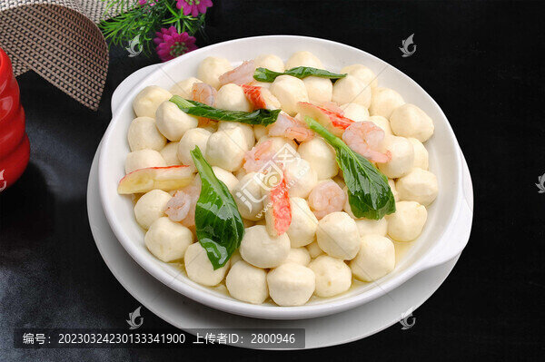 三鮮燴魚(yú)丸