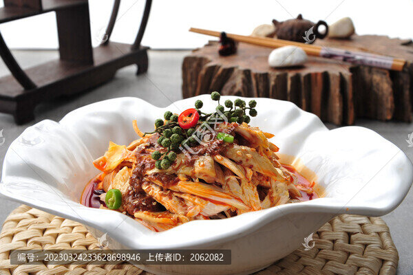 椒麻手撕雞