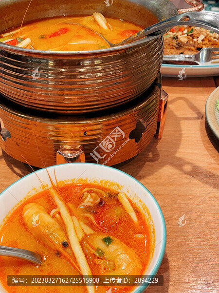 冬陰功海鮮湯