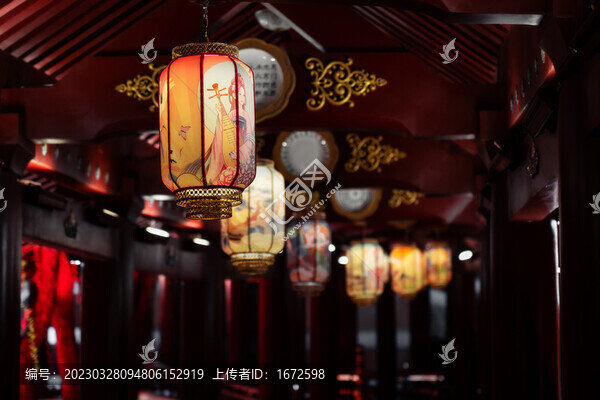 長廊下的燈籠