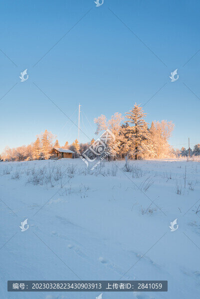 冬季長白山的雪地和霧凇