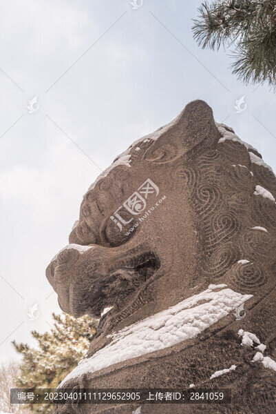 雪后遼寧沈陽清昭陵的石獅