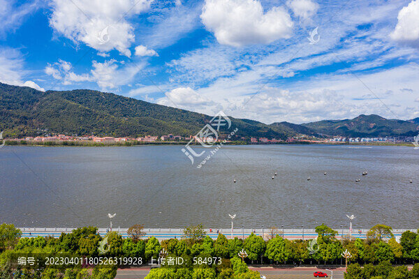 航拍云南昆明滇池海埂大壩平臺(tái)