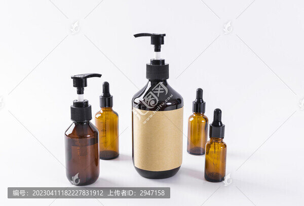 衛(wèi)生洗護(hù)用品瓶子套裝組合