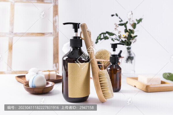 衛(wèi)生洗護(hù)用品瓶子套裝組合