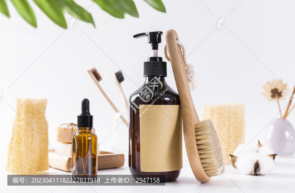 衛(wèi)生洗護(hù)用品瓶子套裝組合