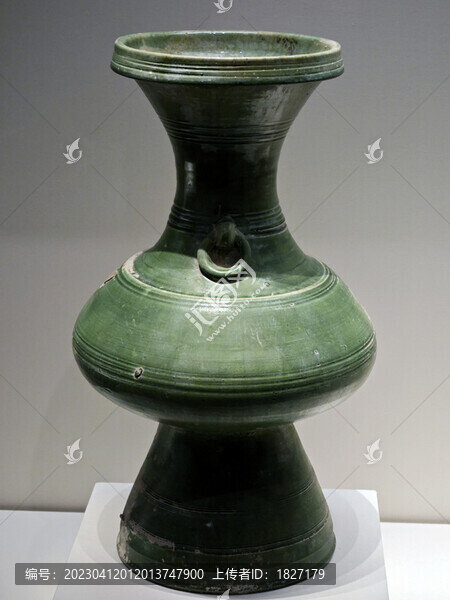 綠釉陶壺