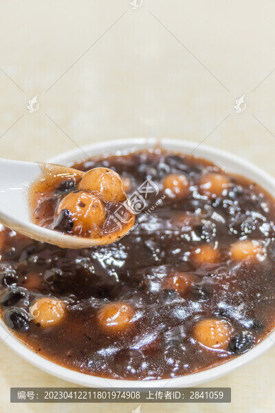 一碗赤豆元宵特寫