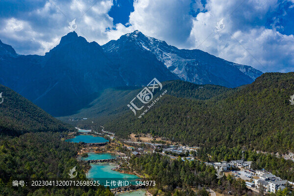 航拍云南麗江玉龍雪山冰川積雪